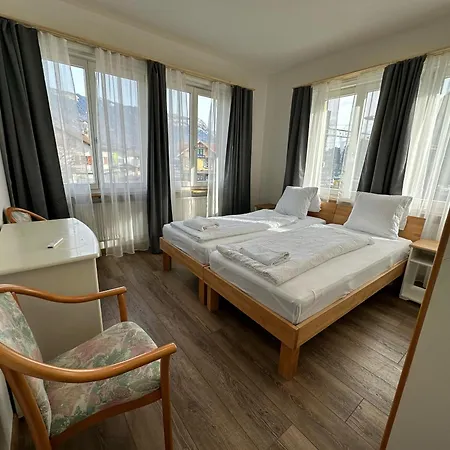 Hotel Christina Wilderswil Extérieur photo