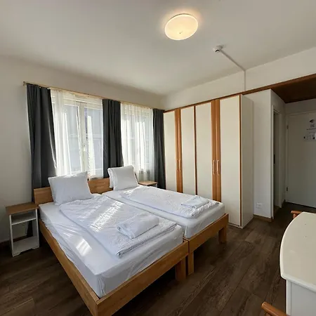 Hotel Christina Wilderswil Extérieur photo
