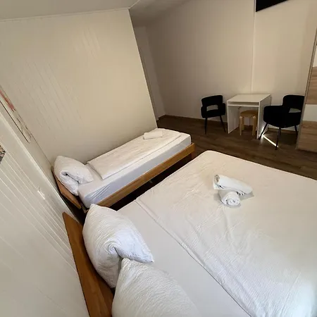Hotel Christina Wilderswil Extérieur photo