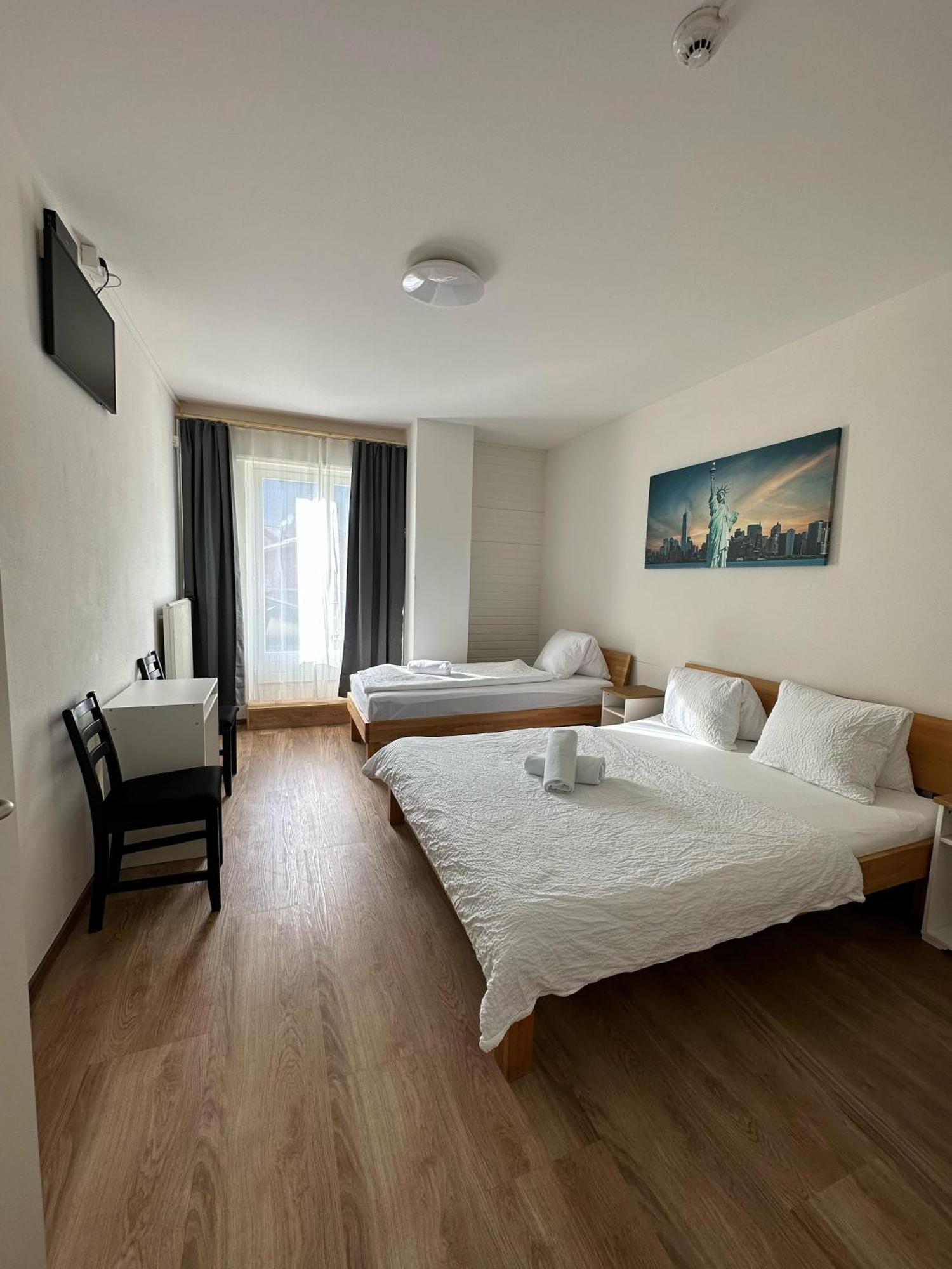Hotel Christina *